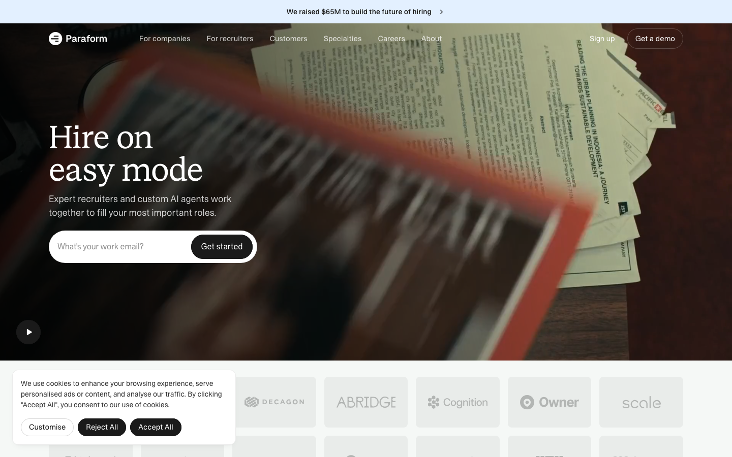 Screenshot of paraform.com — SaaS & Productivity website design